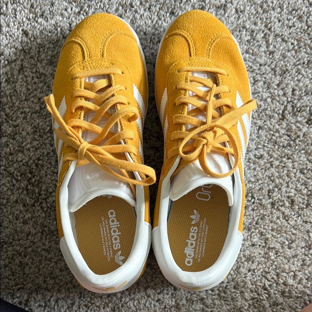 Adidas Gazelle Yellow and White Sneakers - Picture 5 of 5